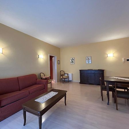 Residenza Dei Fiori Aparthotel Cannero Riviera Kültér fotó