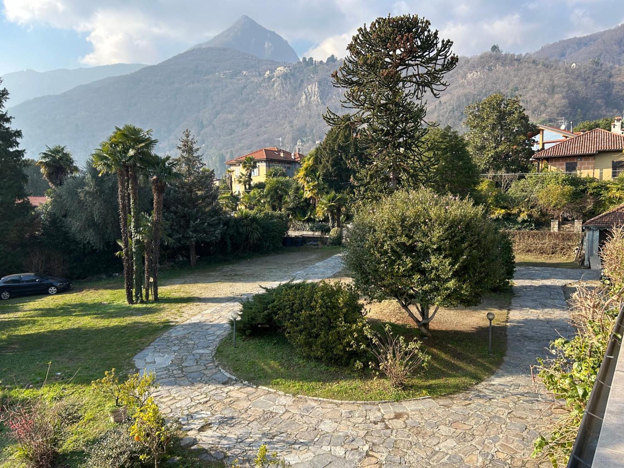 Residenza Dei Fiori Aparthotel Cannero Riviera Kültér fotó