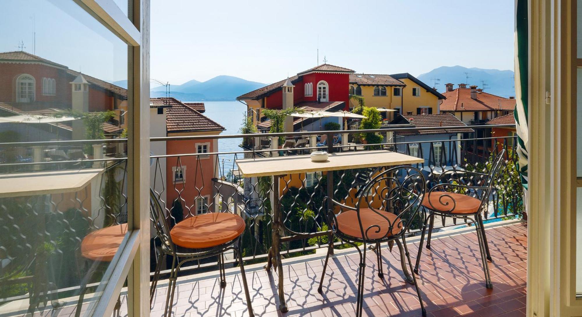 Residenza Dei Fiori Aparthotel Cannero Riviera Kültér fotó